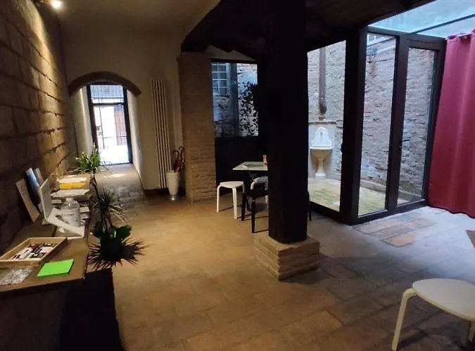 Dimora Al Saraceno Penzion Ferrara