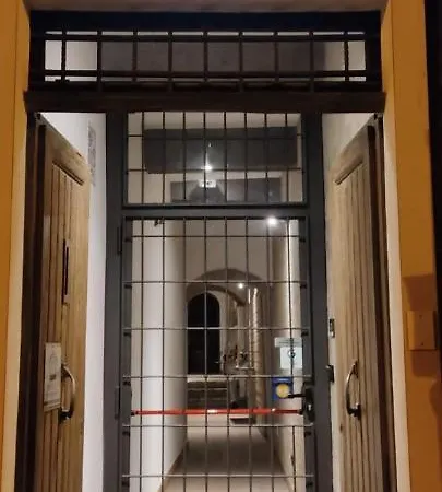 Dimora Al Saraceno Πανσιόν Φεράρα