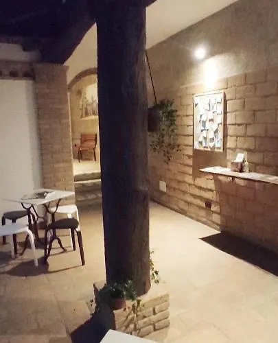 Dimora Al Saraceno 4* فيرّارا